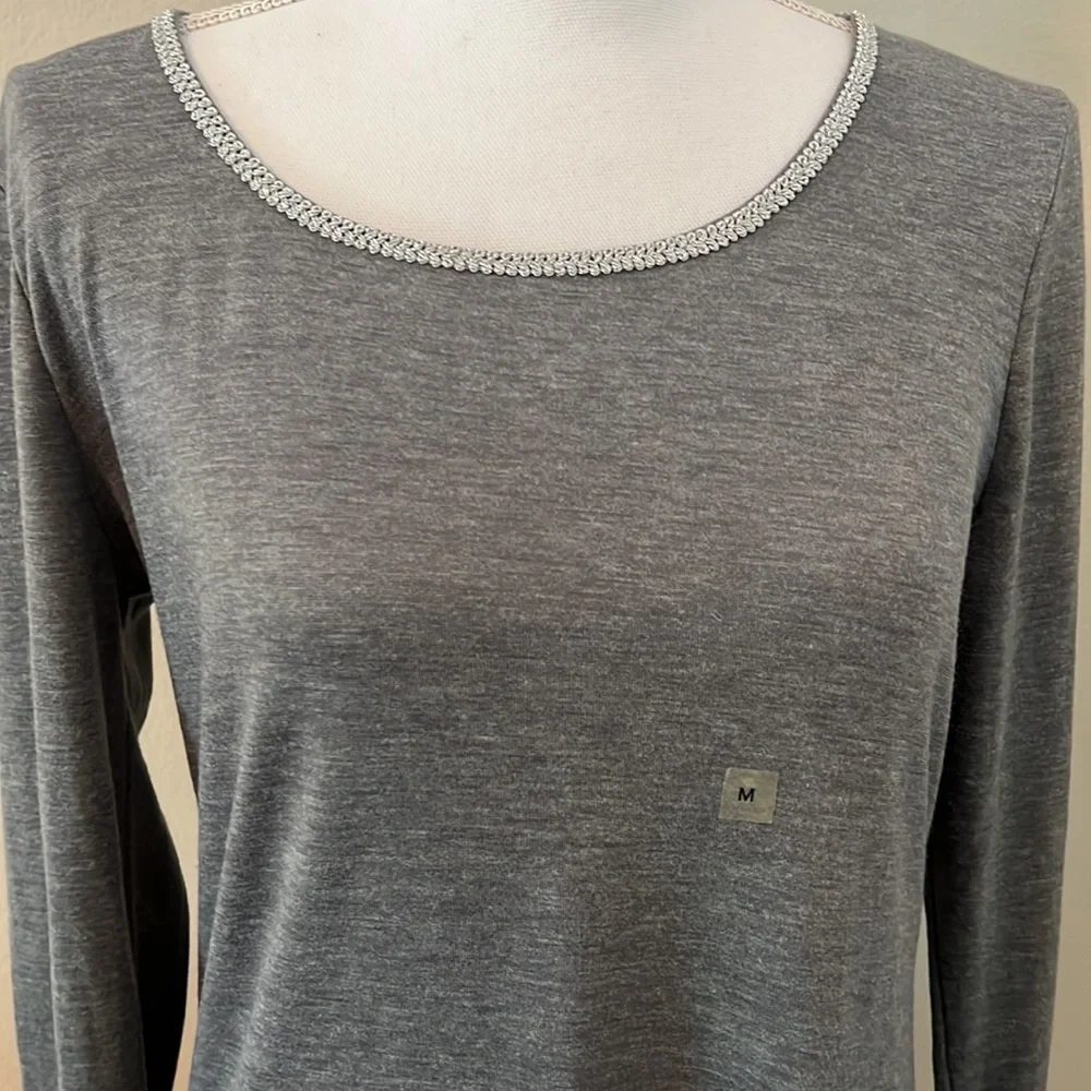 NWT ANN TAYLOR Long Sleeve Top